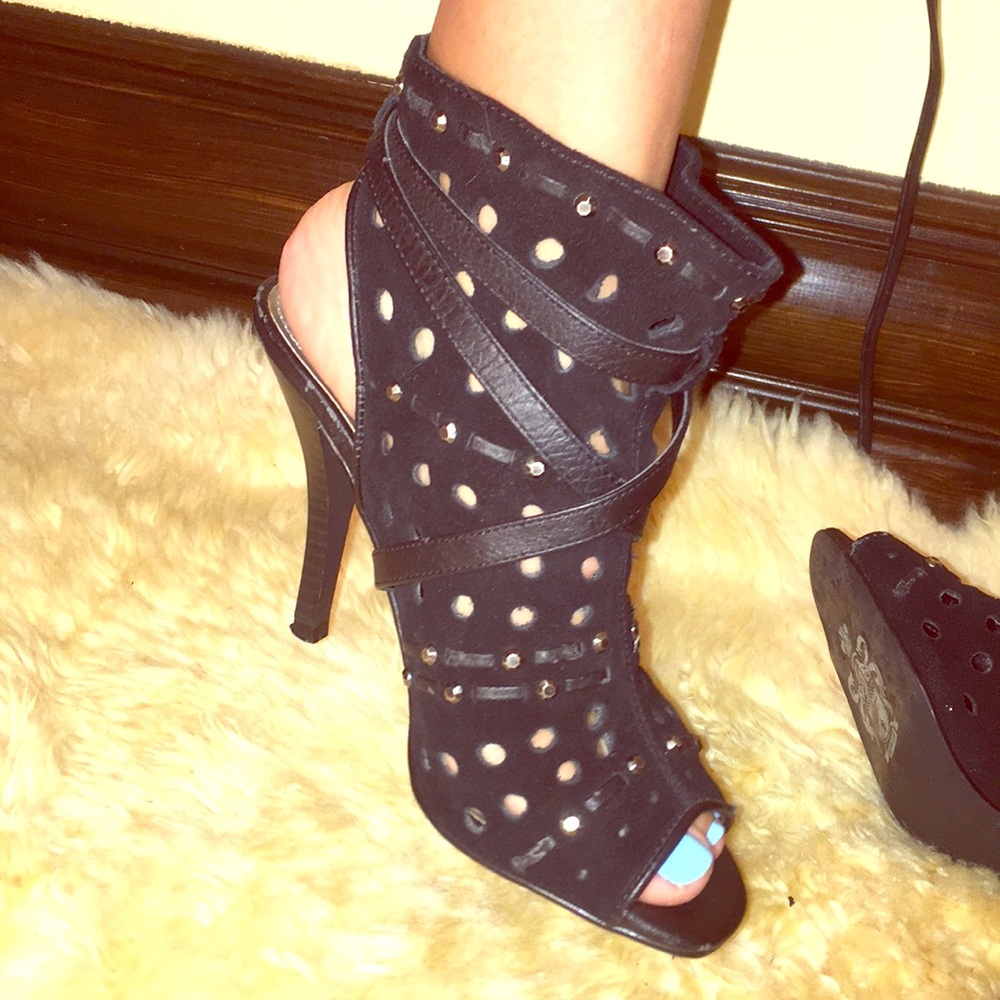 Fergie ankle heels